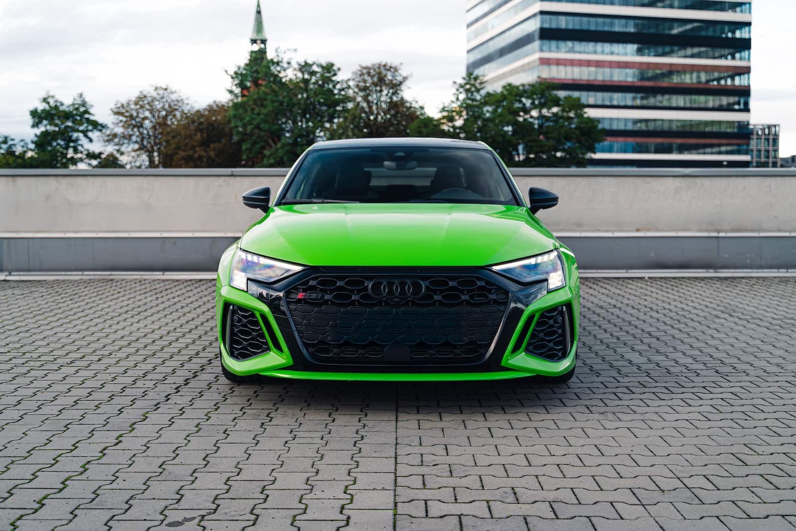 Audi RS3 Limousine - obrazek 2