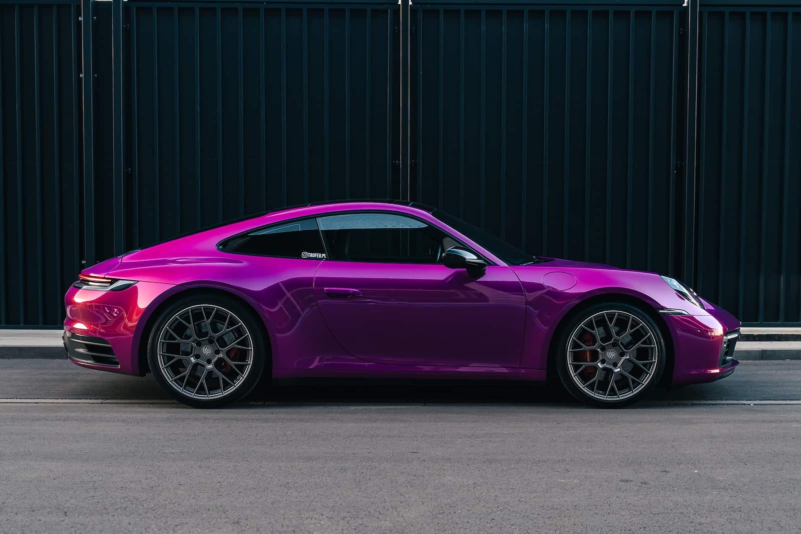 Porsche 911 Carrera 4S - obrazek 3