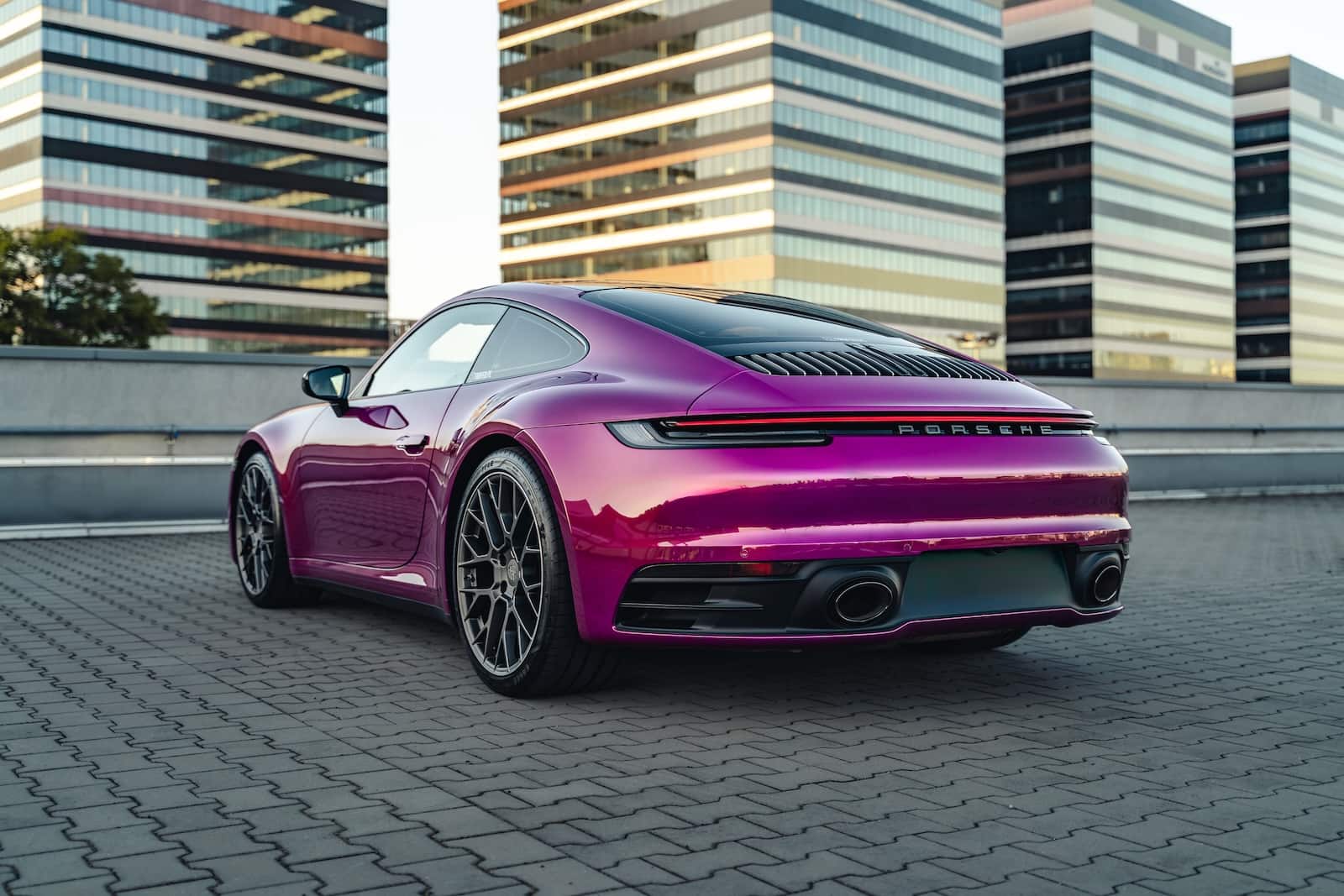 Porsche 911 Carrera 4S - obrazek 11