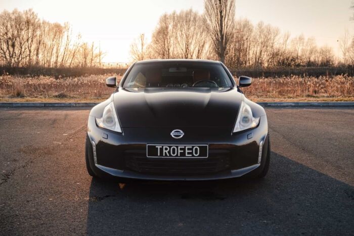Nissan 370Z Coupé - obrazek 3