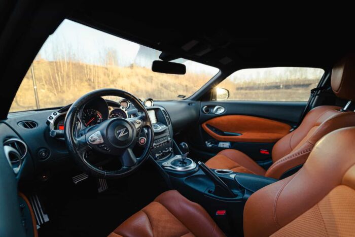 Nissan 370Z Coupé - obrazek 4