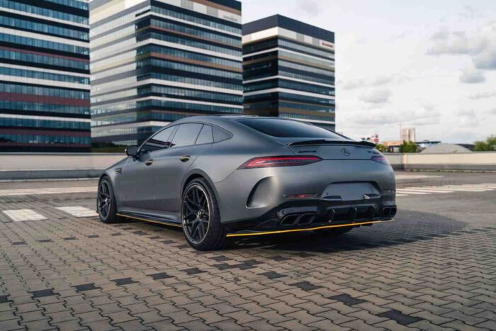 Mercedes-AMG GT 63s - obrazek 3