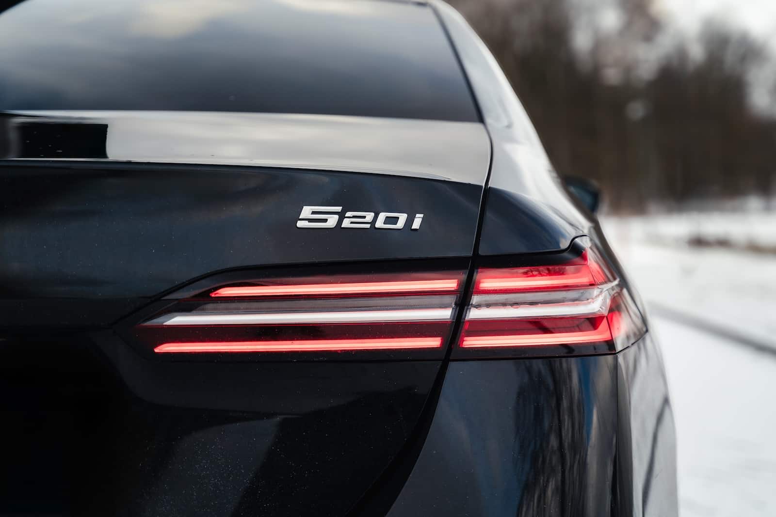 BMW 520i G60 M pakiet - obrazek 10